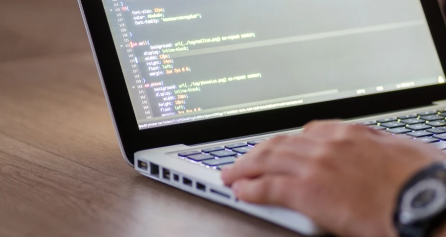 ¿Cuánto cuesta una página web en Chile? Precios reales 2026
